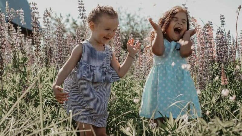 Jakie są najczęstsze błędy w wprowadzaniu zasad w domu?